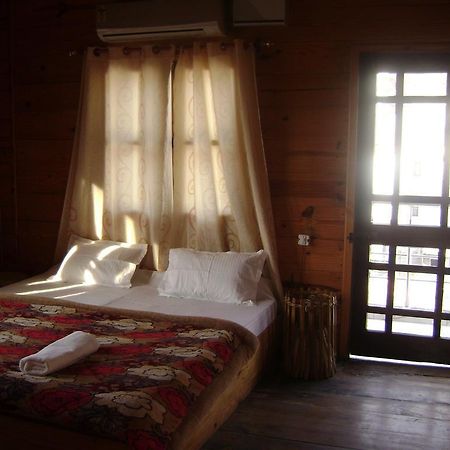 Akash Continental Hotel Rishīkesh Екстериор снимка