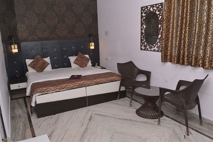 Akash Continental Hotel Rishīkesh Екстериор снимка